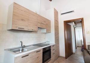 New Holiday House in Bastia Umbra with independent apartments and parking space