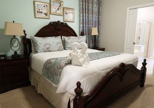 New Listing! Windsor At Westside Resort, 7mi to Disney & 15mi to Universal - 103