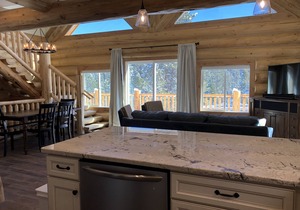 New log cabin in the mountains close to downtown Breckenridge.