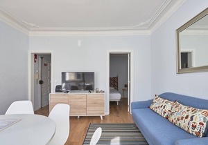 NEW! River View Elegant Apartment - Historical Lisbon