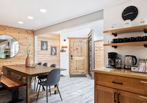 New! Stunning and unique remodeled riverfront home with hot tub and amazing view
