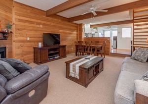 New! Villages of Wisp #14: Lake Access, Ski In/Ski Out, Dogs Welcome!