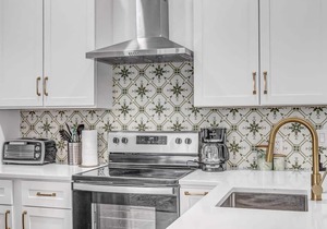 Newly refreshed 2 BR Apt for LoZ fans!