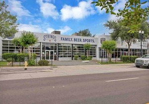 Newly refreshed 2 BR Apt for LoZ fans!