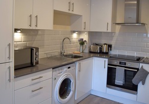 Newly refurbished, Greater London. Apartment 3
