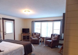 Newly Remodeled Resort Cottage on Gull Lake