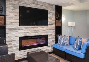 Newport,RI Down Town 2 Br Wyndham Longwharf Rentals-For Summer/Holidays