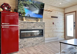 NewReno Spectacula MountainView KingBed Jacuzzi Chalet