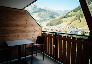 Nice apartment with balcony, right on the skislope