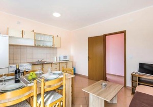 Nice Apartment In Matulji With Kitchen