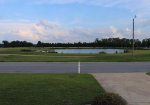Nice Apartment on a Golf Course!