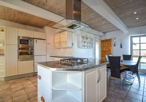 Nice home in Bredebro with WiFi
