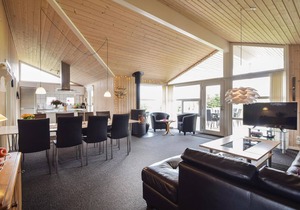 Nice home in Ejstrupholm with sauna