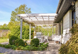 Nice home in Græsted w/ WiFi and 2 Bedrooms