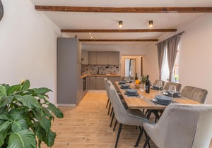 Nice home in Lisicic with WiFi
