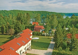 Nice home in Pinnow with WiFi