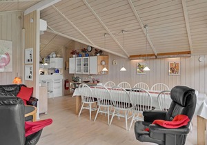 Nice home in Rudkøbing with sauna