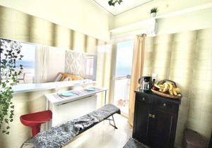 Nice Seafront Flat - Beach, Port & Athens Airport