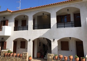 Nikos Studio 1 - Studio Apartment, Sleeps 3