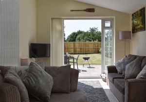 No 1 Downton Cottage