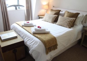 No14 The Village Square