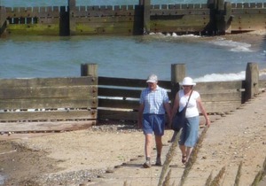 "Norfolk" Next to the Beach and Sea