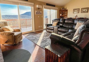 North Conway "Hidden Gem" with Panoramic Views!