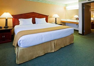 Norwood Inn & Suites Eagan St Paul & Mall of America
