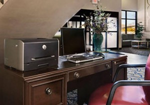 Norwood Inn & Suites La Crosse - Deluxe 1 King Suite with Jacuzzi Oversized NS