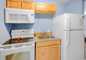 Oak Shores Studio 6