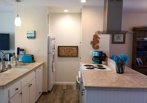 Ocean Front Pajaro Dunes Shorebirds 2nd Floor, Sleeps 6, Views of Monterey Bay