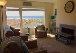 Ocean Front Pajaro Dunes Shorebirds 2nd Floor, Sleeps 6, Views of Monterey Bay