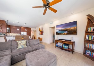 Ocean Front Pool Club. Includes Beach Gear! Halii Kai 24H