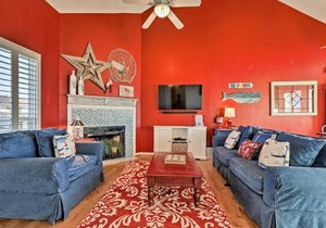 Ocean Views and 2 Decks Beach House in Galveston