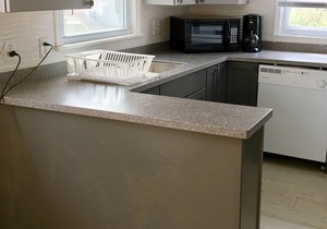 Oceanside, Second From Beach, Ocean View 2nd/3rd floors. 4 Bedrooms