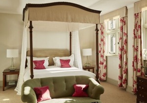 Ockenden Manor Hotel & Spa