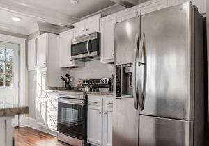 Old Dauphin Way Historic Home - Unit 5
