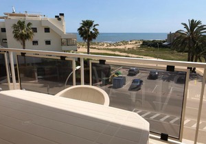 Oliva Beach and pool