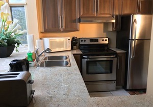 Olympic Suites Vacation Rental - Two Bedroom (5)