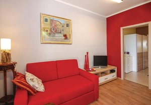 On the first floor of the beautiful family house are modern apartments CKO526 and CKO546. Each has i
