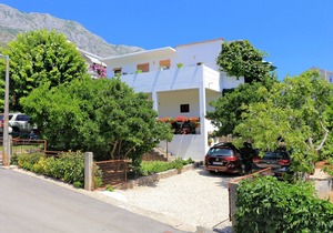 One bedroom apartment with terrace and sea view Živogošće - Blato, Makarska (A-1057-c)