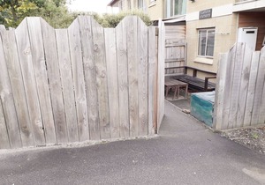 One bedroom apartment close to town