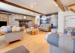 Onnen Fawr Farmhouse