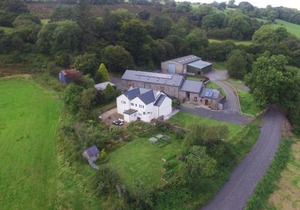 Onnen Fawr Farmhouse