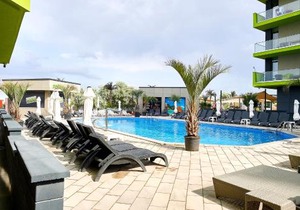 Opal Luxury Apartment 110 Spa n Pool Beach resort