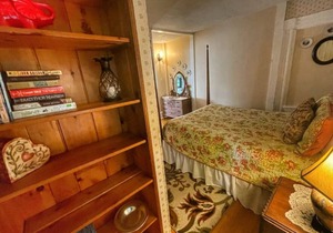 Open Hearth Inn Suite 2 - 10 min to Acadia!