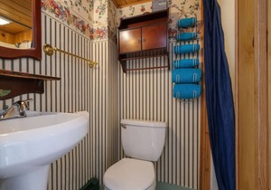 Open Hearth Inn Suite 3 - 10 min to Acadia!