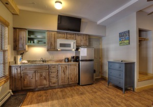 Oquossoc Suite #3 | A/C