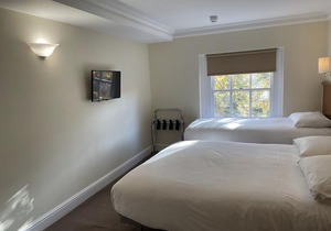 Orchard Hotel