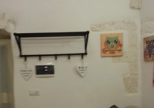 OSTUNI THE INTERNET CASE WITH Wi-Fi free